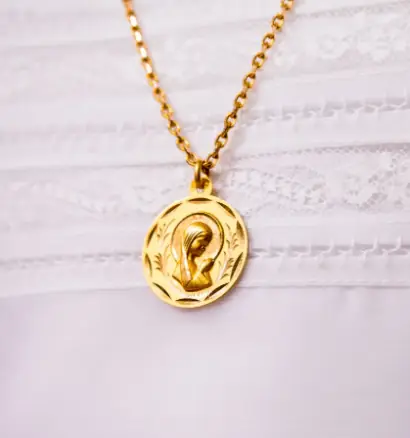 Medalha religiosa de ouro